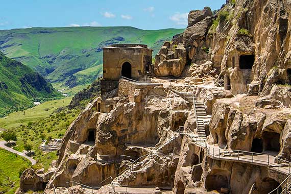 Excursie Vardzia, Rabati en Borjomi: grottenstad Vardzia